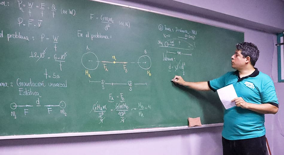 Grupo de estudio Nostradamus, 15 años formando a futuros ingenieros de la UNI, Universidad Nacional de Ingeniería, con los mejores profesionales